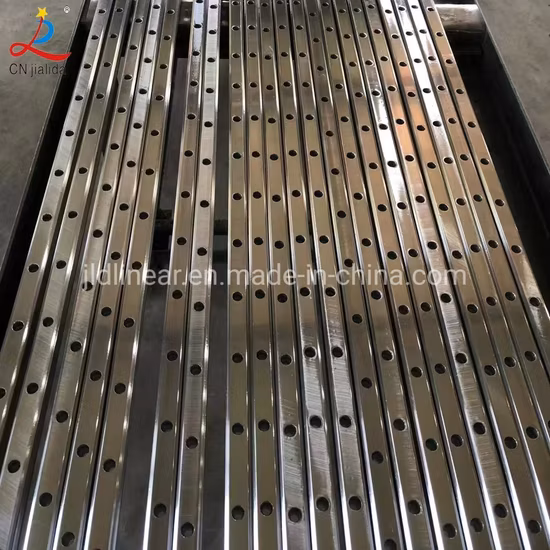 中国 CNC ルーター Lm ガイドウェイ 15 ミリメートル 20 ミリメートル 25 ミリメートル 30 ミリメートル 45 ミリメートル 55 ミリメートルリニアガイドスライドレールスライドブロック付き Hiwin ニース工場価格と同じサイズ